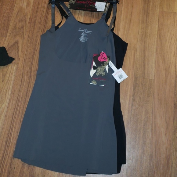 2 light control under bust shaping cami - Picture 1 of 5